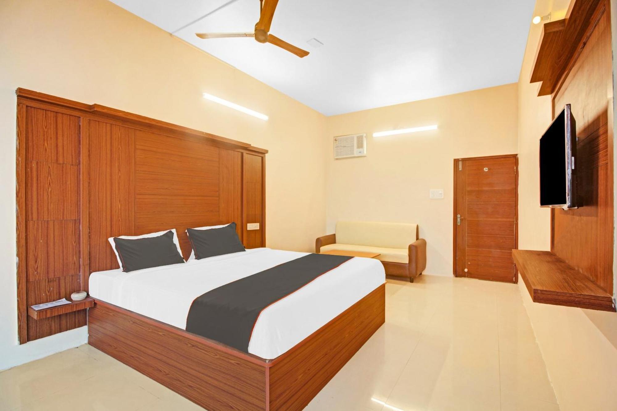 Super Collection O Hotel Aqua Villa Near Netaji Subhash Chandra Bose International Airport Gauripur  Exteriör bild